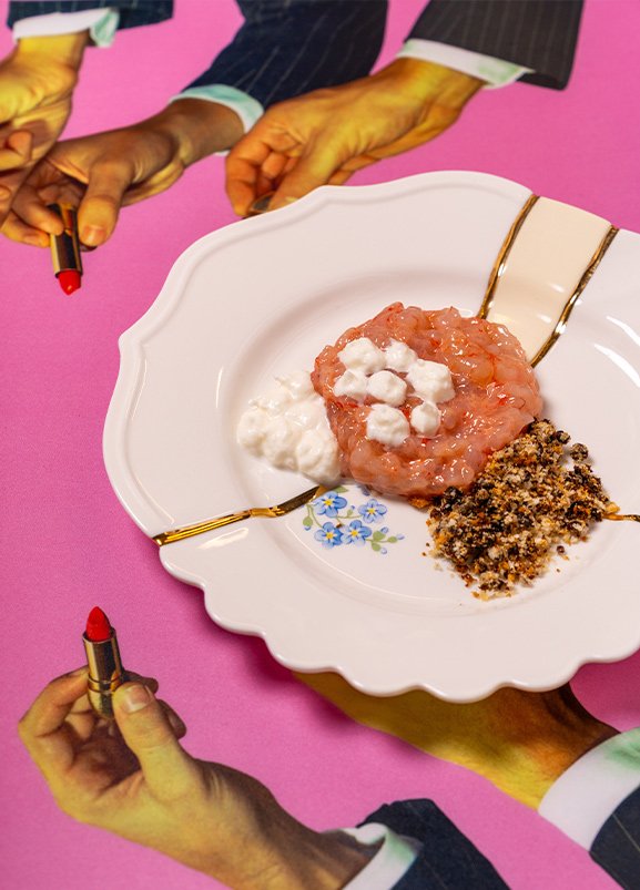 TARTARE-DI-GAMBERO-ROSSO-BURRATA-E-OLIVE